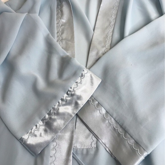 Halston Satin Trim Chiffon Bath Robe Light Blue Attached Tie Women Size Medium - Picture 7 of 16